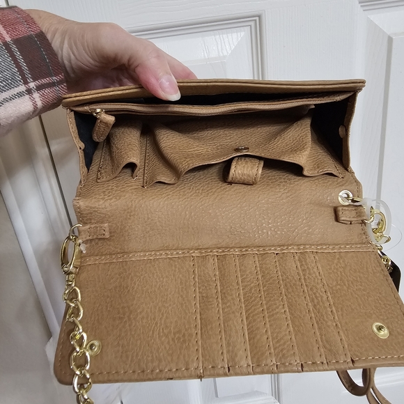 Steve Madden Wristlet Crossbody - Picture 4 of 10